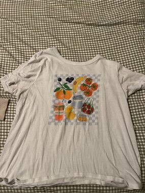 Old Navy White Graphic Fruit T‑Shirt